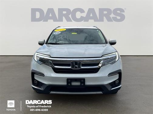 2022 Honda Pilot Touring 8-Passenger