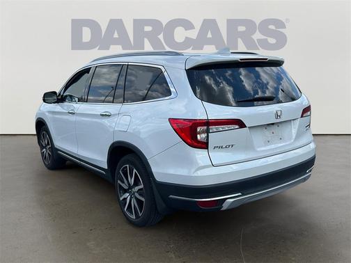 2022 Honda Pilot Touring 8-Passenger