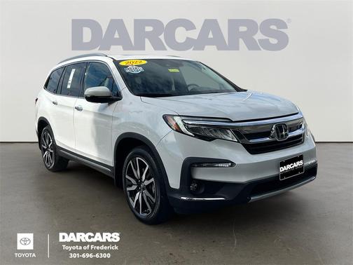 2022 Honda Pilot Touring 8-Passenger
