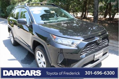 2020 Toyota RAV4 LE