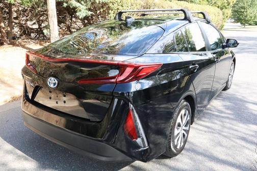 2022 Toyota Prius Prime LE