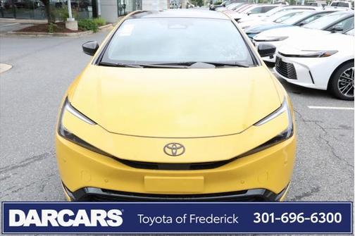 2025 Toyota Prius L