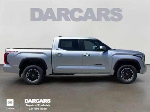 01j9 2026 Toyota Tundra SR5