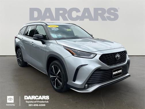 2022 Toyota Highlander XSE