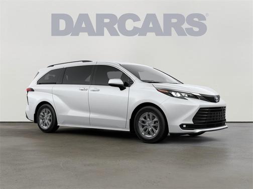 2025 Toyota Sienna XLE 8 Passenger