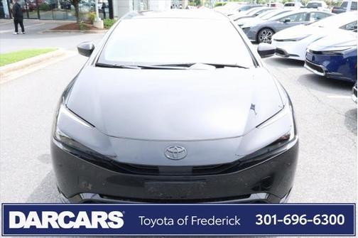 2025 Toyota Prius L