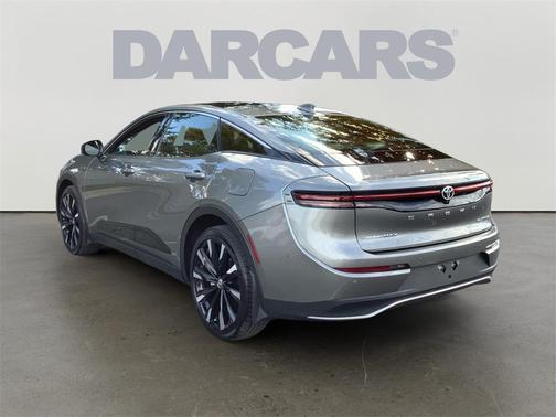 2024 Toyota Crown Platinum