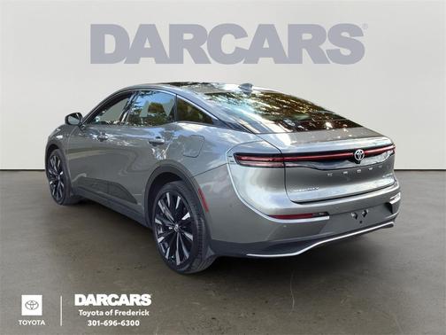 2024 Toyota Crown Platinum