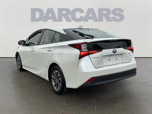 2019 Toyota Prius XLE