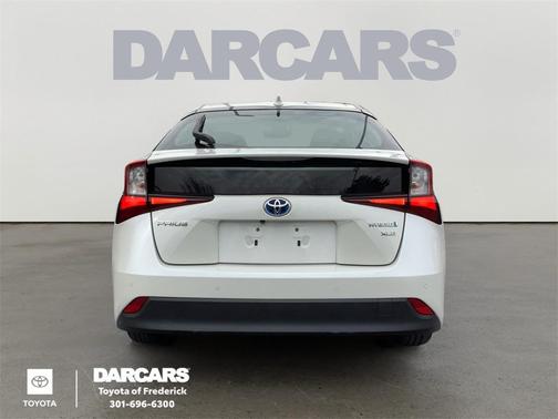 2019 Toyota Prius XLE