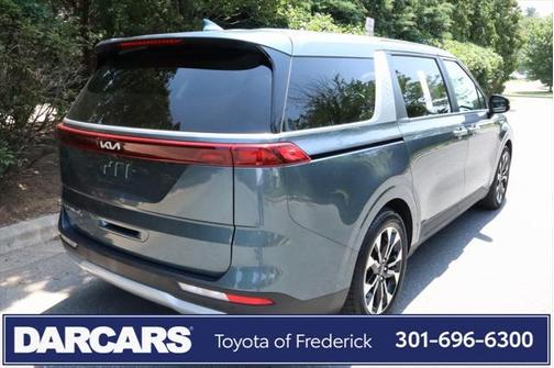 2022 Kia Carnival EX