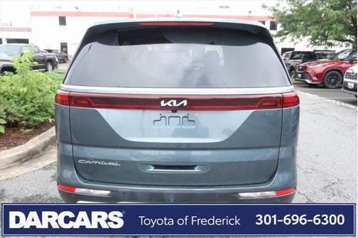 2022 Kia Carnival EX