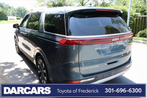 2022 Kia Carnival EX