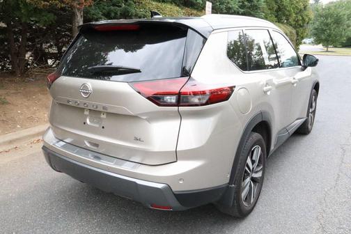 2024 Nissan Rogue SL