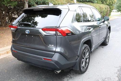 2023 Toyota RAV4 Hybrid XLE Premium