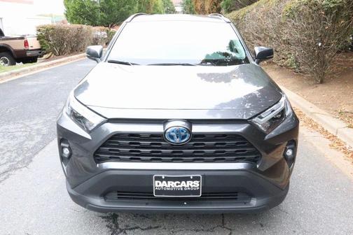 2023 Toyota RAV4 Hybrid XLE Premium