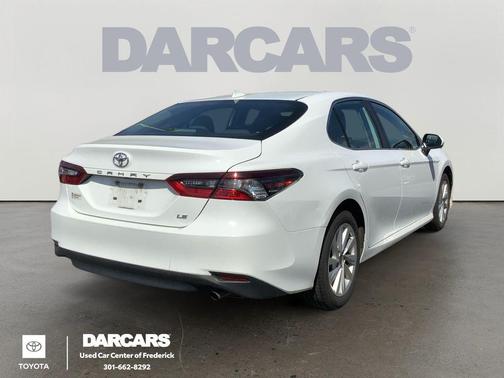 Ice Cap 2024 Toyota Camry LE