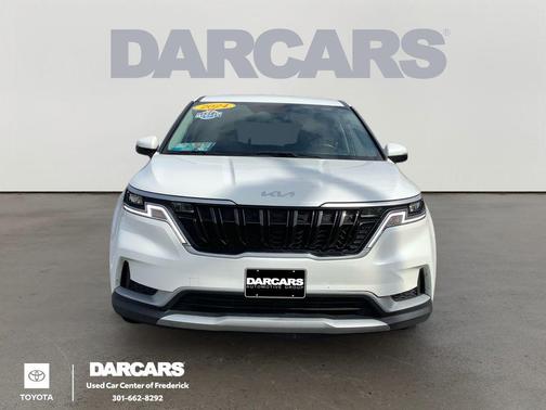 2024 Kia Carnival LX