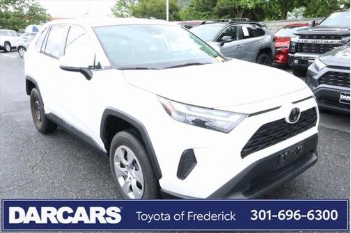 2023 Toyota RAV4 LE