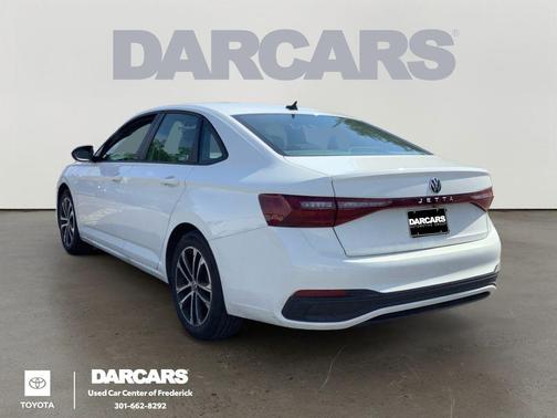 Pure White 2025 Volkswagen Jetta 1.5T Sport