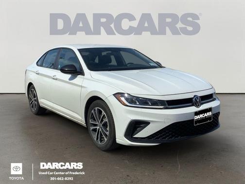 Pure White 2025 Volkswagen Jetta 1.5T Sport