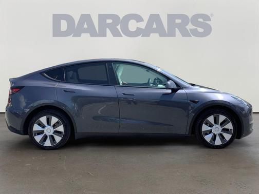 Gray 2022 Tesla Model Y Long Range Dual Motor All-Wheel Drive
