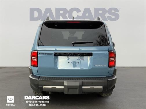 2025 Toyota Land Cruiser Base