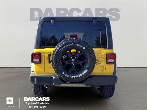 2020 Jeep Wrangler Unlimited Willys 4X4