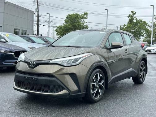2021 Toyota C-HR XLE