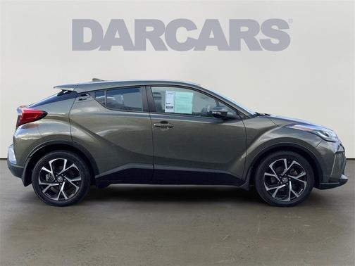 2021 Toyota C-HR XLE