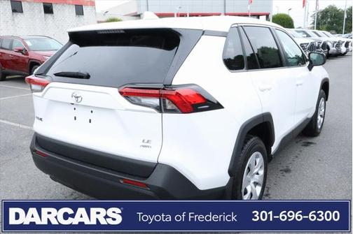 2025 Toyota RAV4 LE