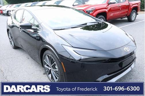2025 Toyota Prius XLE