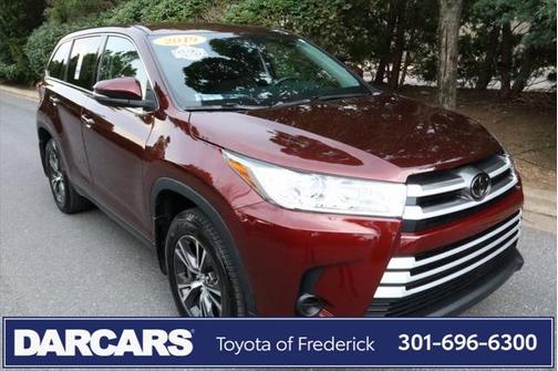 2019 Toyota Highlander LE