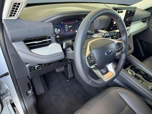 SPACE SILVER 2026 Ford Explorer Active