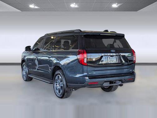 2025 Ford Expedition Max Active 4x2