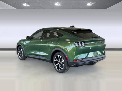 ERUPTION GREEN METALLIC 2026 Ford Mustang Mach-E Select