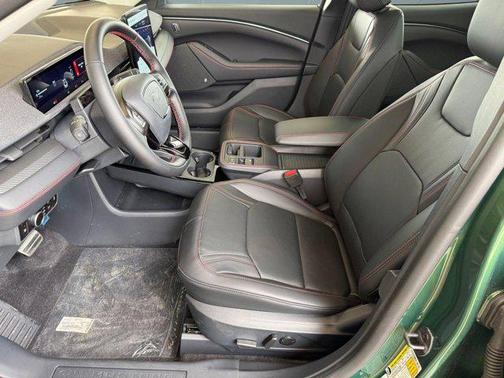 ERUPTION GREEN METALLIC 2026 Ford Mustang Mach-E Premium