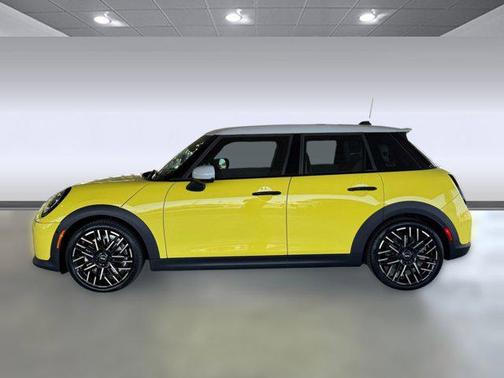 Sunny Side Yellow 2025 MINI Hardtop Cooper S