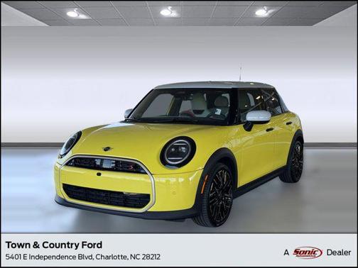 Sunny Side Yellow 2025 MINI Hardtop Cooper S