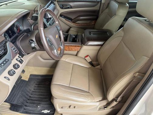 Iridescent Pearl Tricoat 2016 Chevrolet Tahoe LTZ