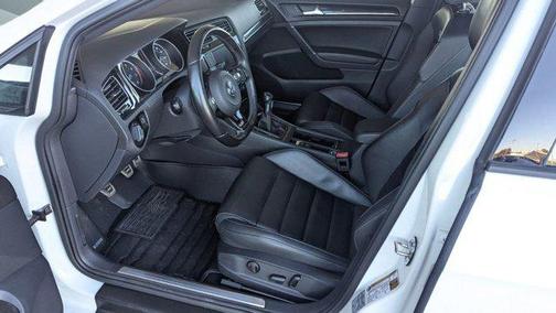 2017 Volkswagen Golf R 2.0T Manual