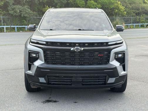 Sterling Gray Metallic 2024 Chevrolet Traverse RS