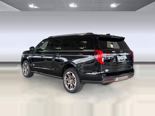 AGATE BLACK METALLIC 2026 Ford Expedition Max King Ranch