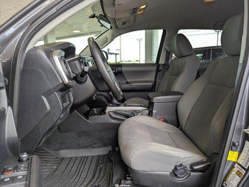 2016 Toyota Tacoma SR5