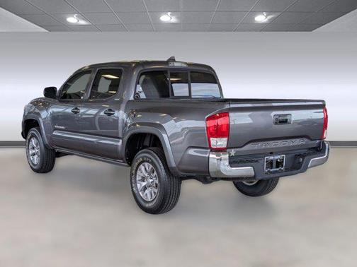 2016 Toyota Tacoma SR5