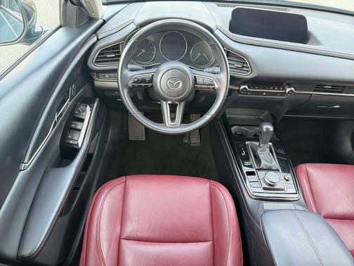 Polymetal Gray Metallic 2025 Mazda CX-30 2.5 S Carbon Edition