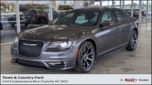 2018 Chrysler 300 S
