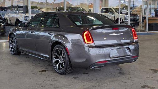 2018 Chrysler 300 S