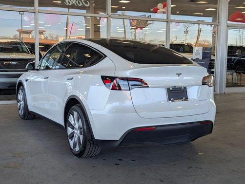 2021 Tesla Model Y Long Range Dual Motor All-Wheel Drive