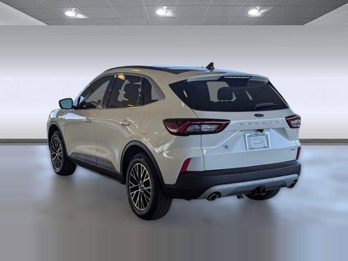 2025 Ford Escape PHEV Base